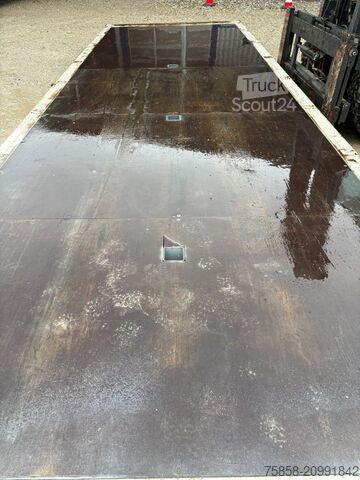 Wissellaadbak open Krone Plattform 7,82m mit Steckrungen mittig