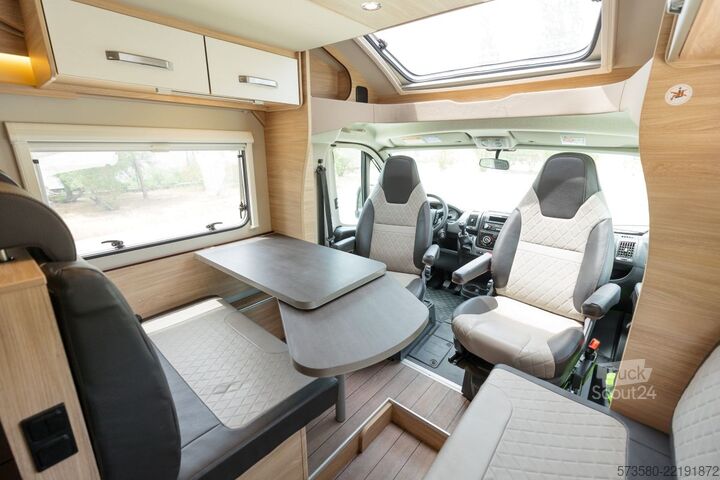 Half-integraal camper FIAT Weinsberg Carasuite