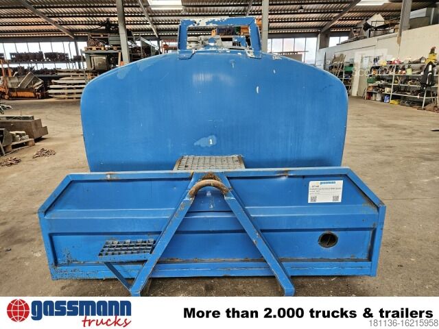 Tanker truck Tank 5500l Heizöl/Diesel