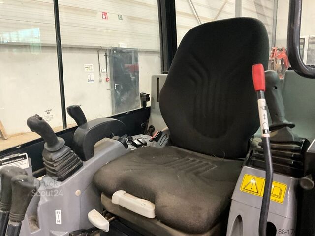 Mini-pelle Kubota KX 019-4