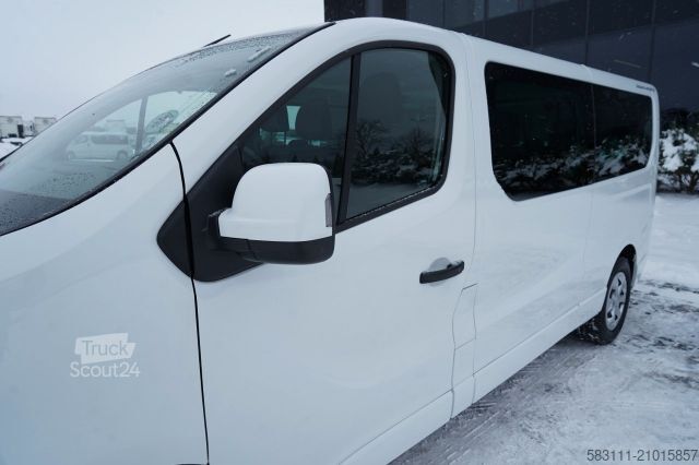 Minibus RENAULT TRAFIC III / BUS / 9 MIEJSC  / PIERWSZY W?A?CICI