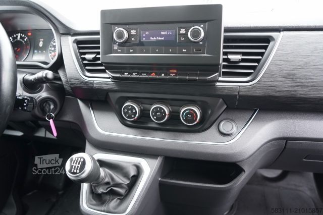 Minibus RENAULT TRAFIC III / BUS / 9 MIEJSC  / PIERWSZY W?A?CICI