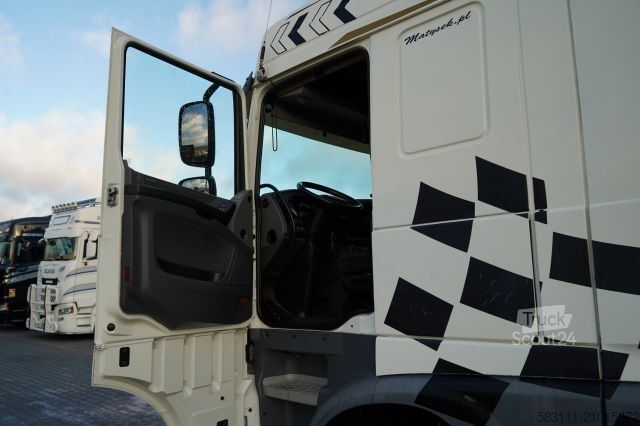 Standaard trekker DAF XF 460 / SPACE CAB / EURO 6 