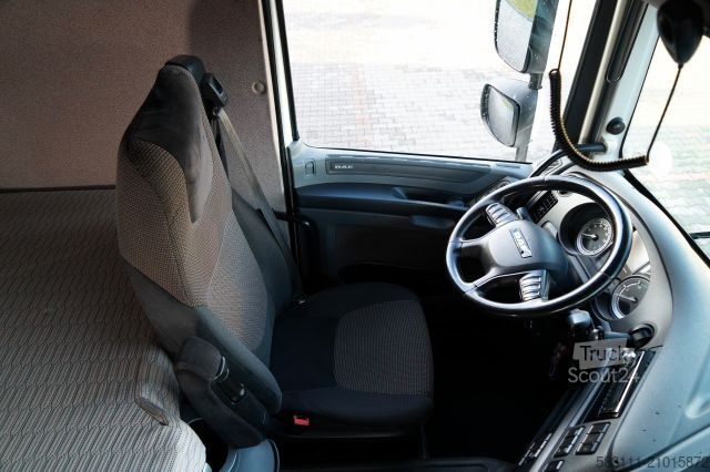 Standaard trekker DAF XF 460 / SPACE CAB / EURO 6 