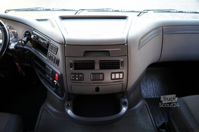 Standaard trekker DAF XF 460 / SPACE CAB / EURO 6 