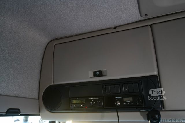 Standaard trekker DAF XF 460 / SPACE CAB / EURO 6 