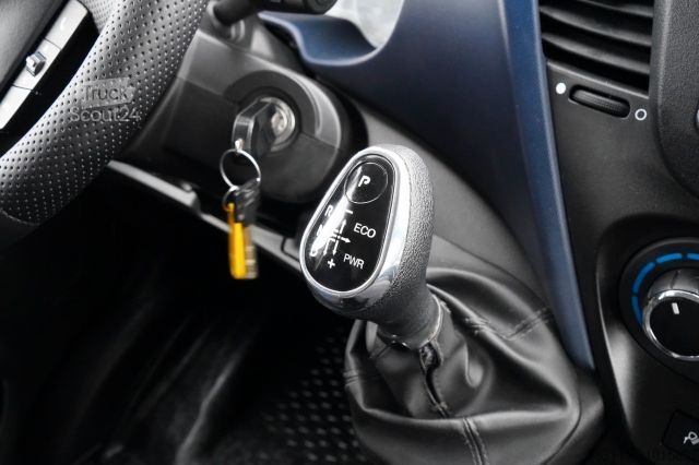 Panel van IVECO DAILY 35-140 /  BLASZAK / MOBILNY WARSZTAT / PRZ