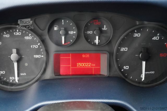 Panel van IVECO DAILY 35-140 /  BLASZAK / MOBILNY WARSZTAT / PRZ