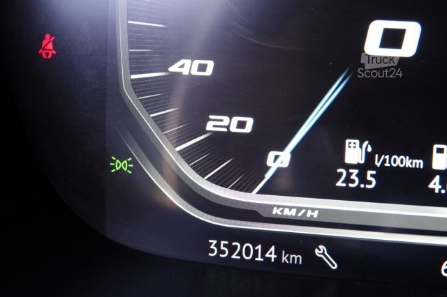 Standaard trekker DAF XF 480 / PE?NY ADR / OPONY 100% / PO KONTRAKCIE