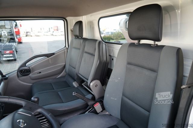 Plate-forme élévatrice sur camion NISSAN CABSTAR / ZWY?KA 16,3 METRÓW / BLI?NIAK / UD?WIG