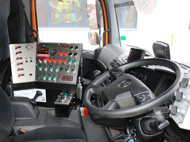 Balayeuse de voirie Mercedes-Benz Atego 1323 LKO 4x2 / Themis SH 7BD