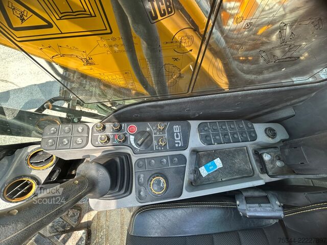 Excavator pe șenile JCB 140X LC