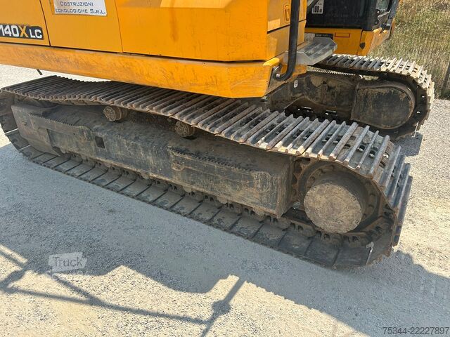 Excavator pe șenile JCB 140X LC