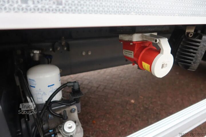 Transport réfrigéré/congélé Volvo FE Volvo FE 280 4x2 Carrier Supra 1250 Koel/Vri...