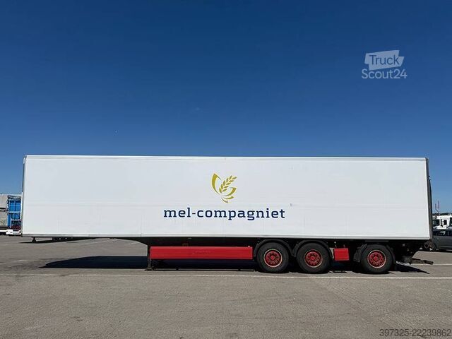 Jäähdytetyt/pakastetut kuljetukset Krone Refrigerated trailer / Kühlauflieger
