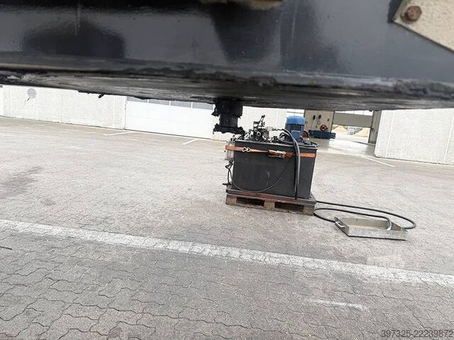 Wywrotka MTDk 4 Axle Tipper / Alukastenmulde Kipper 37m3