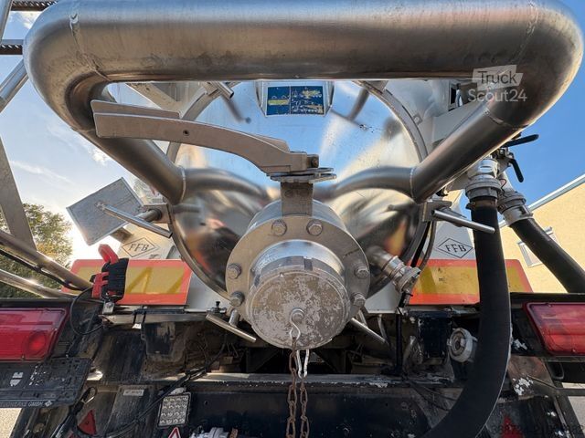 Semi-remorque silo FELDBINDER Kip 63*63 m³*Volluft*elektr. Hydraulik*TÜV*ADR*