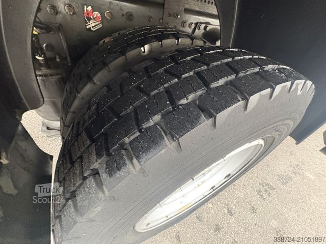 Camion bâché RENAULT D 210 7.5*Automatik*E6d*LBW*Bordwände*Klima*TÜV*