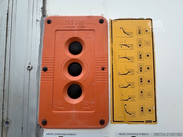 Kjølelastebil VOLVO FL280.16*Thermoking*Klima*LBW*Kamera*2Verdampfer