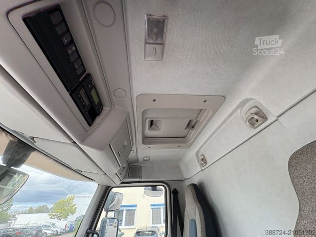 Kjølelastebil VOLVO FL280.16*Thermoking*Klima*LBW*Kamera*2Verdampfer