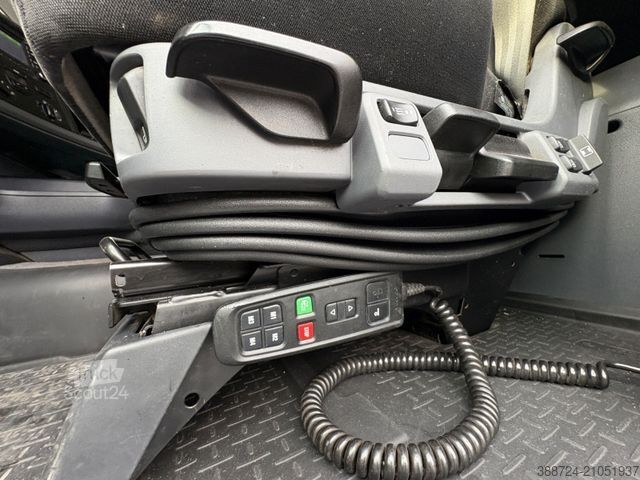 Standaard trekker SCANIA R490*E6c*Retarder*Zweikreishydraulik*Navi*Klima*