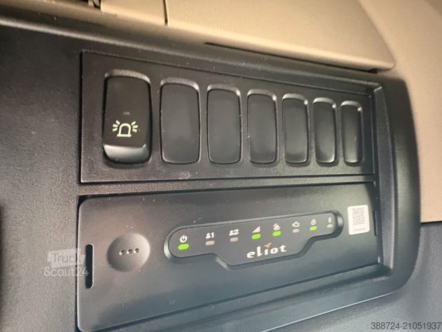 Standaard trekker SCANIA R490*E6c*Retarder*Zweikreishydraulik*Navi*Klima*