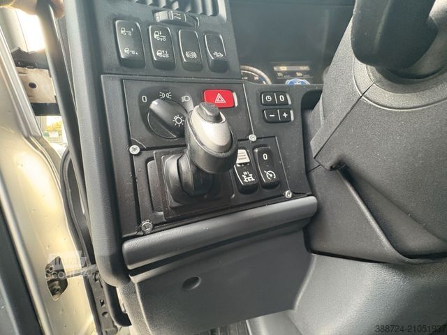 Standaard trekker SCANIA R490*E6c*Retarder*Zweikreishydraulik*Navi*Klima*