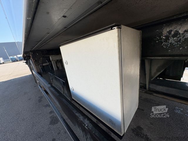 Remorque frigorifique ACKERMANN-FRUEHAUF Z-VA-F19*Tandem*Vollluft*Carrier*LBW*Scheibenbr.
