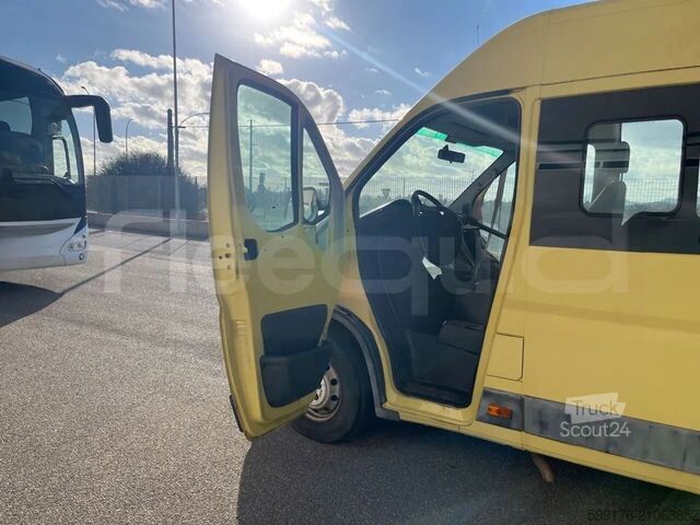 Trasporto persone Fiat Ducato