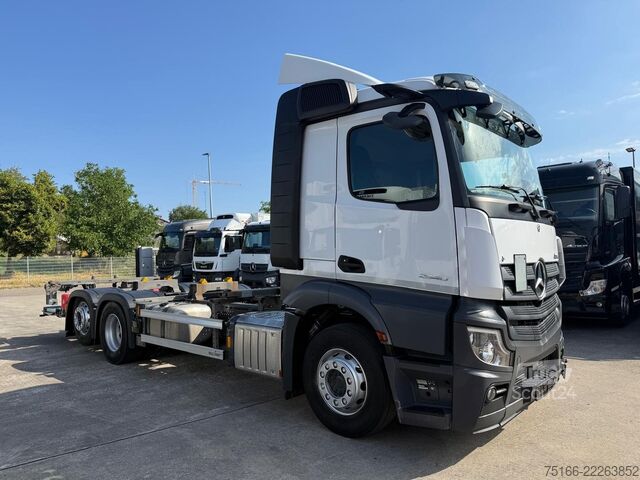 Wissellaadbak vrachtwagen MERCEDES-BENZ ACTROS 2540 L BDF-Fahrgestell LBW 1,5 T*LENK