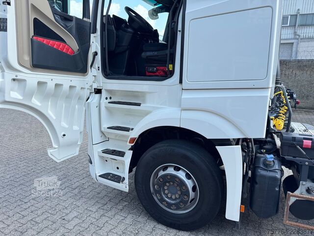 Стандартный седельный тягач MERCEDES-BENZ 1846 Actros 5 L-Fahrerhaus   Kipphydraulik