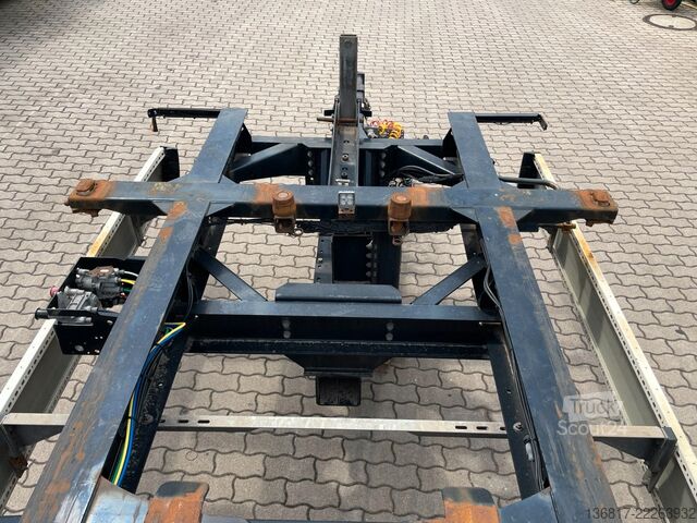 Výměnný podvozek přívěsu KRONE ZZ18 Tandem BDF 7,82 Container Wechselfahrgest.