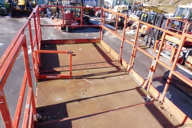 Arbejdsplatform Skyjack SJ9241---13m