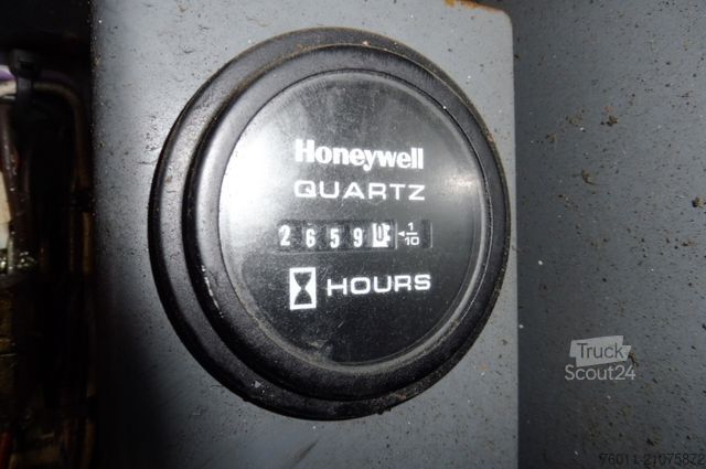 Arbejdsplatform Skyjack SJ9241---13m