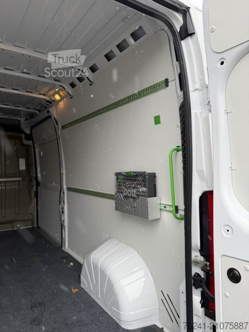 Fourgon surélevé CITROEN Jumper Kastenwagen L3H2 3.3T  Diesel 140 Manue40