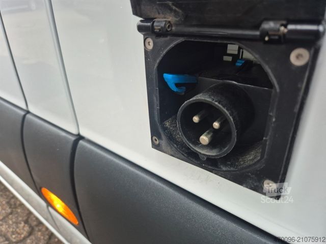 Koelwagen met geïsoleerde laadbak MERCEDES-BENZ 314 Sprinter *Frischdienst*Kerstner 0 Grad*