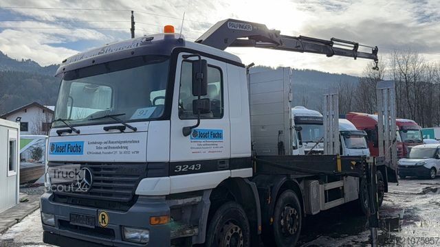 Grue à tour PALFINGER PK 18080 FUNKFERNBEDIENUNG BJ 2000