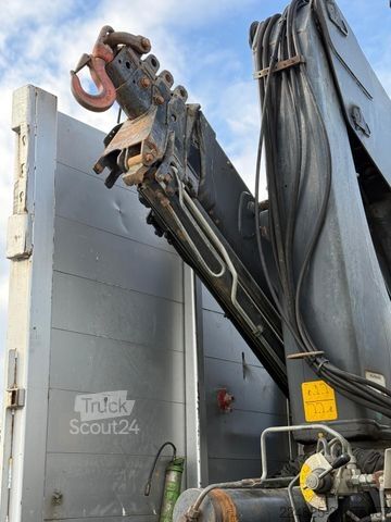 Grue à tour PALFINGER PK 18080 FUNKFERNBEDIENUNG BJ 2000