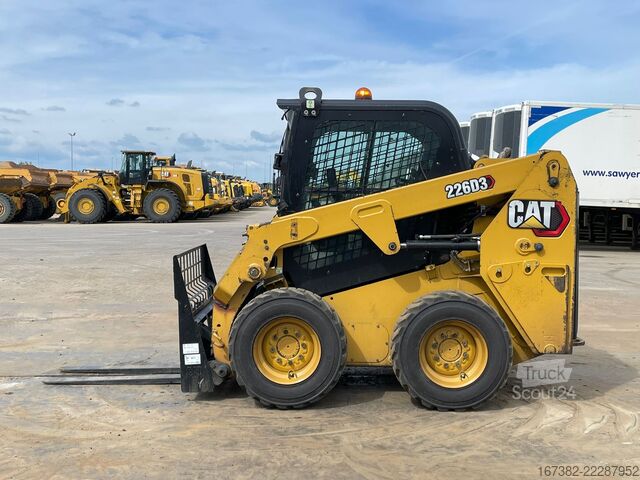 Radlader Caterpillar 226D3