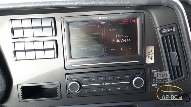 Motor coach MERCEDES-BENZ Tourismo RHD, 55 Sitze, Euro 6