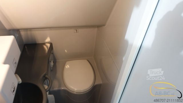 Autocar MERCEDES-BENZ Tourismo RHD, 55 Sitze, Euro 6