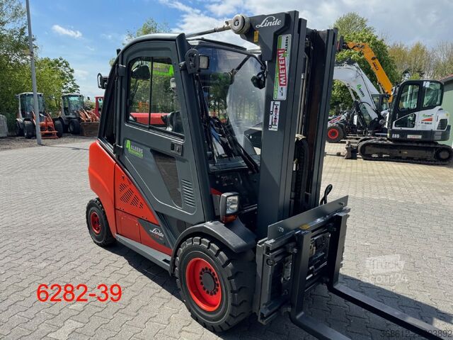 Frontgaffeltruck Linde H 35 T 02 EVO