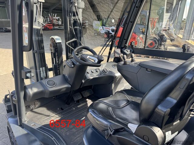 Frontgaffeltruck Linde H 50 D 01 (1204)