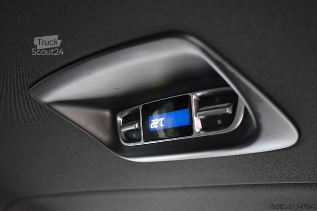 Rulotă/autocaravană MERCEDES-BENZ V 300 d Lang 4 Matic 9 G-Tr. Avantg. AMG Campaer