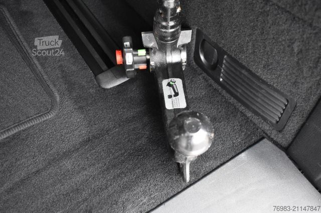 Rulotă/autocaravană MERCEDES-BENZ V 300 d Lang 4 Matic 9 G-Tr. Avantg. AMG Campaer