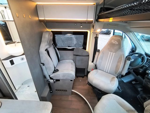 Camper van PÖSSL summit 540 shine mit AHK