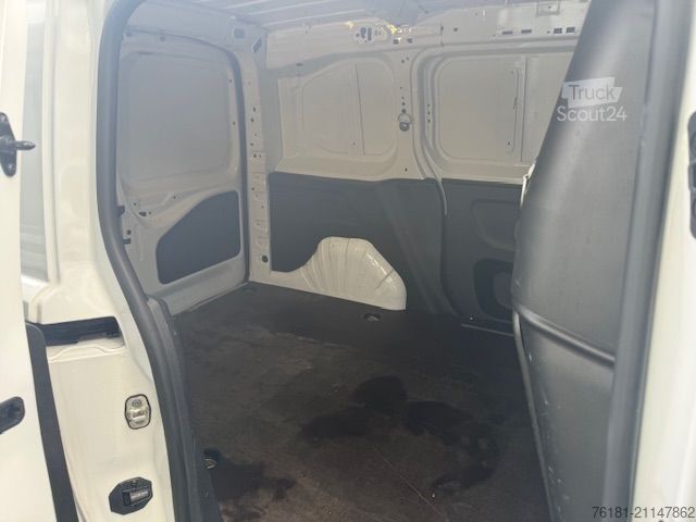 Panel van CITROEN Berlingo Asphalt M Electric 136 *SITZH*KAMERA*