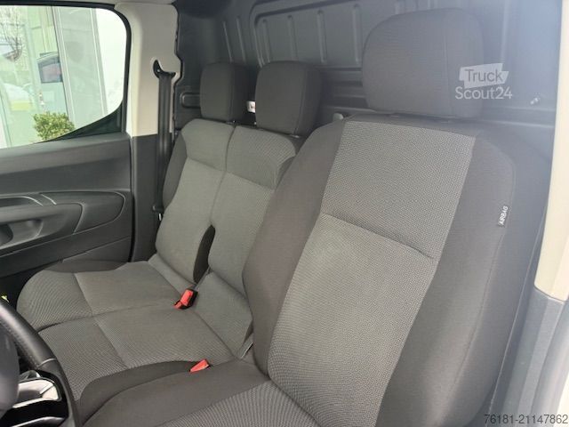 Panel van CITROEN Berlingo Asphalt M Electric 136 *SITZH*KAMERA*