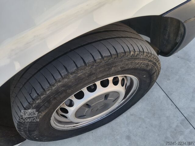 شاحنة بانل Mercedes-Benz SPRINTER 311 CDI 2.2