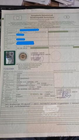 Camion benne trilatérale 5,5 t Isuzu N-Serie 5,5 t